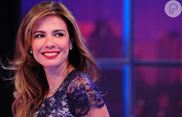 Luciana Gimenez apresenta o 'Superpop', na RedeTV!