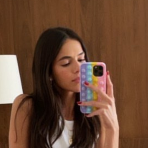 Amigo de Bruna Marquezine teria vazado a informação para a apresentadora Gaby Cabrini