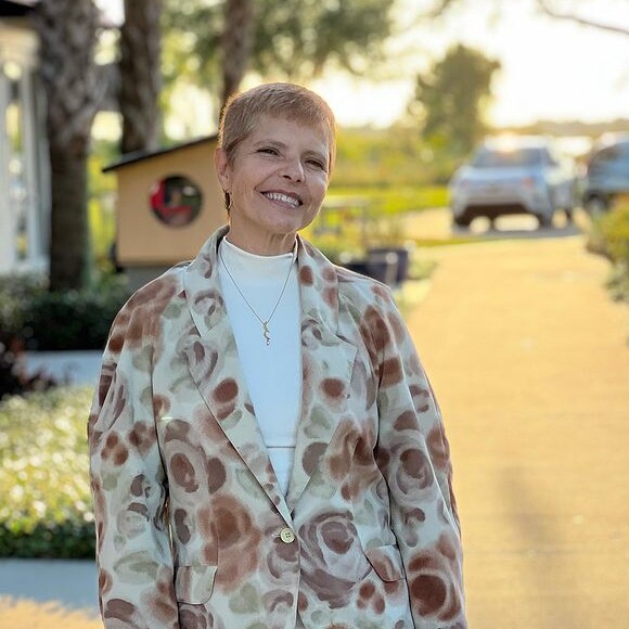 Rose é mãe dos três filhos de Gugu, mas no processo só tem o apoio das gêmeas.