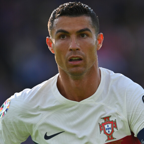 Saiba por quê Cristiano Ronaldo pinta as unhas