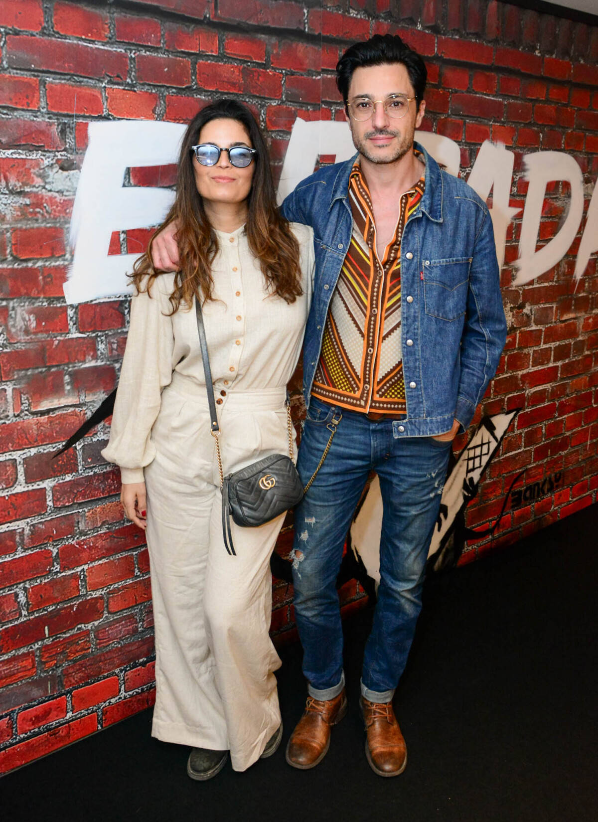 Foto: Emanuelle Araújo e Gabriel Diniz foram à abertura da exposição 'Art  of Banksy', no shopping Village Mall, em 11 de julho de 2023 - Purepeople