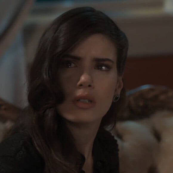 Novela 'Amor Perfeito': No capítulo de segunda-feira, 17 de julho de 2023, Marê (Camila Queiroz) diz que terminará com Orlando (Diogo Almeida)