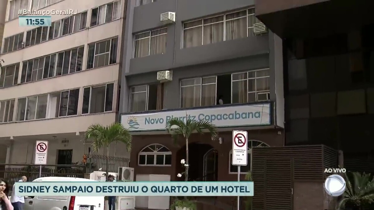 Foto Sidney Sampaio caiu da janela do quinto andar de um hotel em