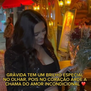 Junto do buquê, Bruna Biancardi recebeu um cartão com uma mensagem mais que especial