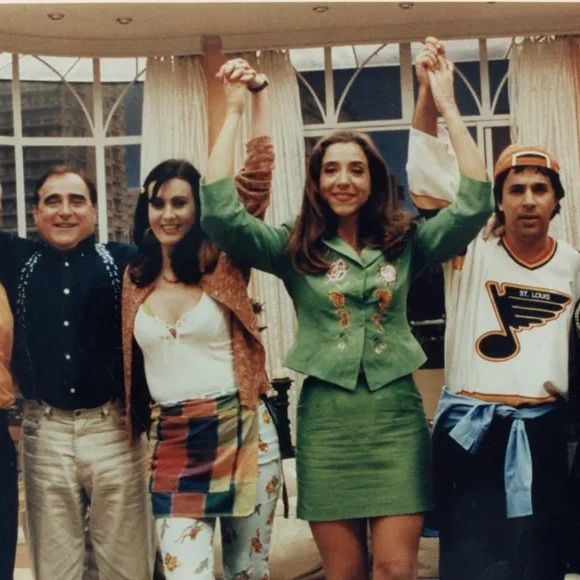 'Sai de Baixo' reuniu atores já falecidos como Aracy Balabanian, Marcia Cabrita, Claudia Jimenez e Luis Gustavo