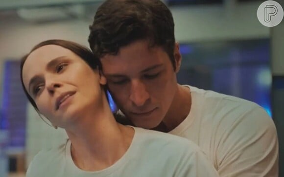 Novela 'Terra e Paixão' vai deixar o público com mais expectativa para o casal Lucinda e Marino