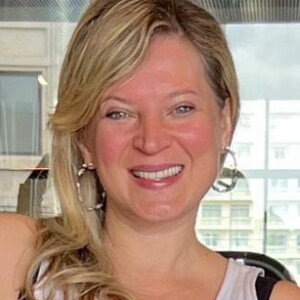 Joice Hasselmann aposta em um caldo bastante concentrado para preservar o colágeno e garantir mais força para a pele e os cabelos