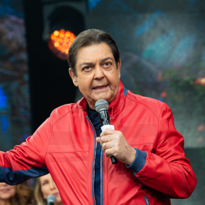 'Não é porque eu tenho dinheiro que estou bem', diz Faustão após transplante de coração