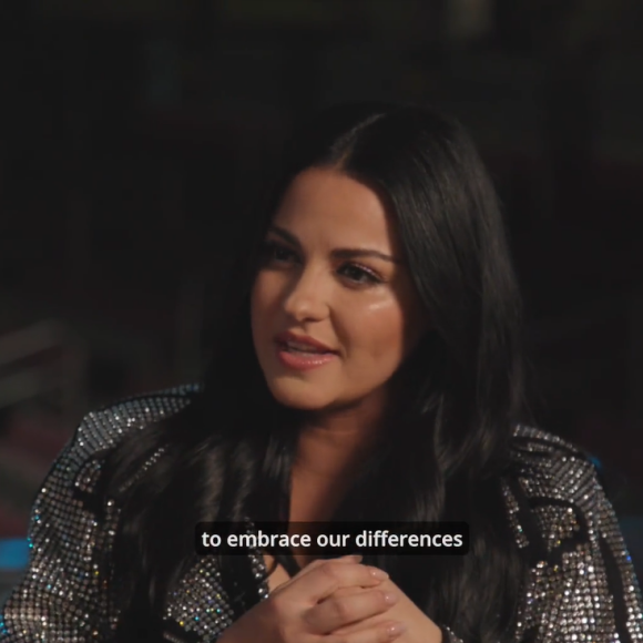 Maite Perroni acabou de ser mãe pela primeira vez, sua filha, Lía, tem apenas 3 meses durante a tour do RBD 2023.