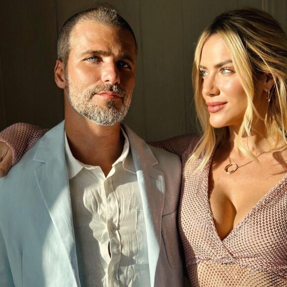Giovanna Ewbank viveu momentos de tensão durante viagem para Ibiza, na Espanha, onde curtiu o casamento de Ronaldo Fenômeno e Celina Locks
