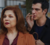 Em Elas por Elas, Helena (Isabel Teixeira) faz um escândalo quando Jonas (Mateus Solano) pede a separação