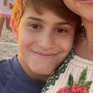 Ataque a Israel: Gabriela Duarte e o filho, Frederico, estiveram em praia um dia antes do país ser atacado