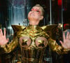 Xuxa Meneghel ousou e deixou bumbum de fora em fantasia futurista para baile de Dia das Bruxas em 11 de outubro de 2023