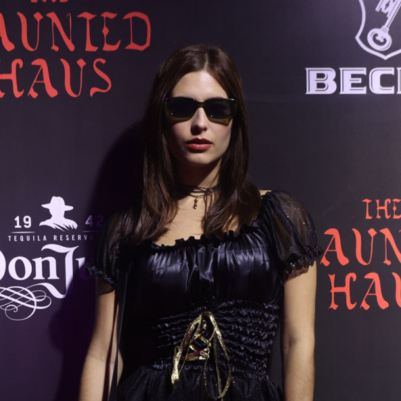 Look de Maria Maud na Festa de Halloween da 'The Haunted Haus' apostou no preto