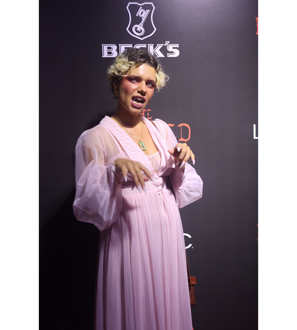 Foto Na Festa de Halloween da 'The Haunted Haus' Bruna Linzmeyer foi