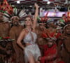 Viviane Araujo dança e mostra 'samba no pé' em evento da Salgueiro