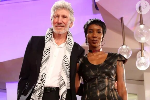 Kamilah, ex-motorista do cantor, se tornou a 5ª esposa de Roger Waters