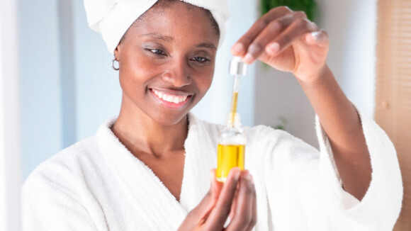 Desvendando os segredos da beleza: 3 benefícios do óleo de girassol para pele e cabelo