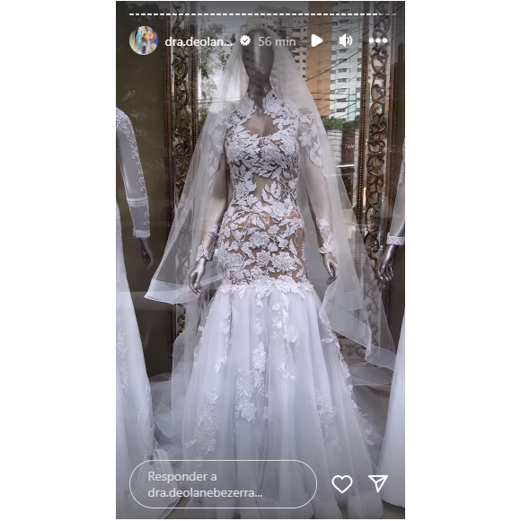 Deolane mostrou 'seu' vestido de noiva na loja no Instagaram onde usa e abusa da transparência