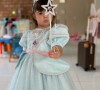 Clara Maria se vestiu de princesa para comemorar seu aniversário de 4 anos
