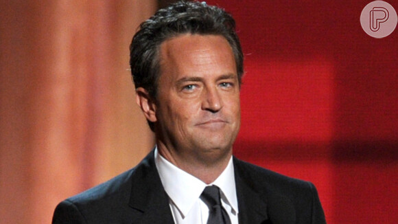 Morte trágica de Matthew Perry faz Lisa Kudrow, Phoebe de 'Friends', planejar atitude importante sobre parte especial da vida do ator