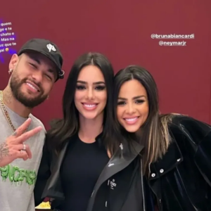 Neymar recebeu Gabily e Gabi Brandt entre as convidadas famosas