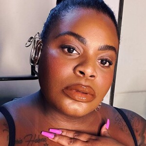 Jojo Todynho dá resposta cirúrgica para internauta que opinou sobre seu peso em processo de emagrecimento após realizar cirurgia bariátrica