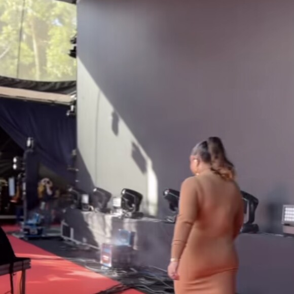 Preta Gil tinha cancelado sua participação no festival Rock The Mountain, mas apareceu subiu ao palco no show de Margareth Menezes