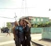 Bruna Marquezine e Xolo Maridueña viraram amigos enquanto gravaram 'Besouro Azul' e vivem compartilhando momentos juntos