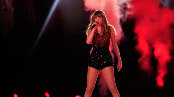 2º dia de show da Taylor Swift é marcado por cancelamento, convulsão, arrastão e mais perrengues