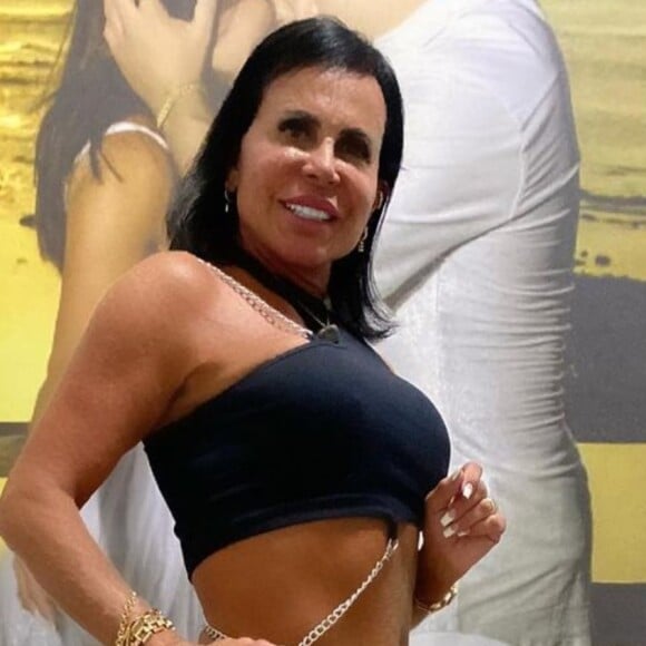 Gretchen causa polêmica nas redes sociais com aparência