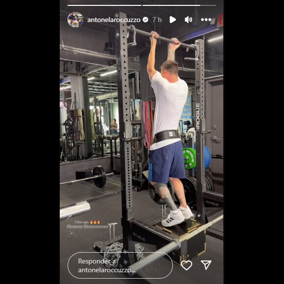 Antonella Roccuzzo filmou Messi malhando ao lado dela