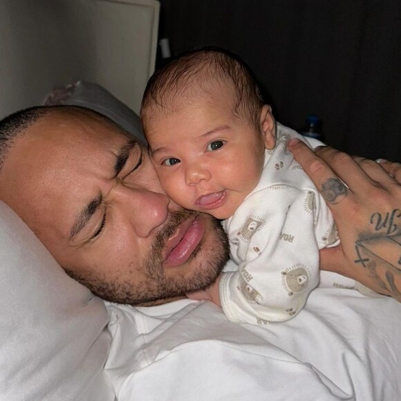 Neymar, após se lesionar, está aproveitando para passar tempo com Mavie no Brasil enquanto não volta a jogar no Al-Hilal