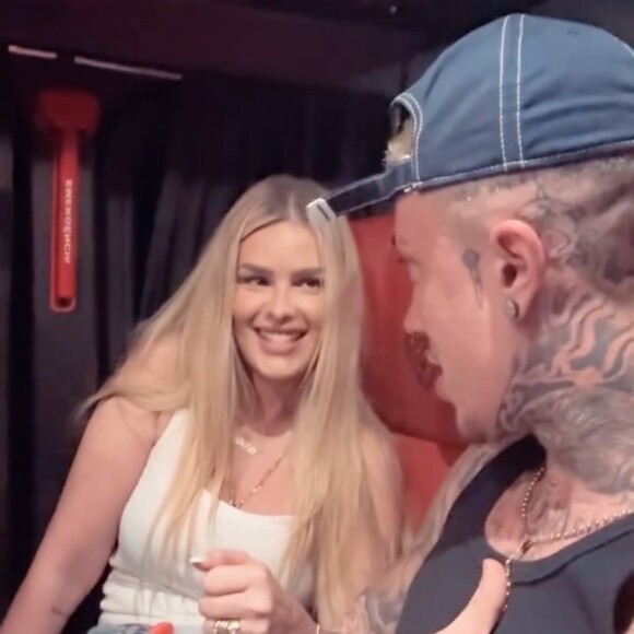 MC Daniel e Yasmin Brunet estavam vivendo um affair