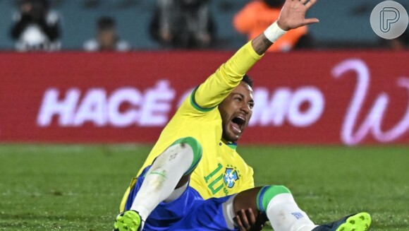 Neymar passou por cirurgia no joelho após grave lesão em jogo Brasil x Uruguai pelas Eliminatórias da Copa do Mundo 2026