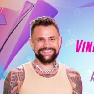 Vinicius Rodrigues acabou mostrando muito ao se secar no 'BBB 24'