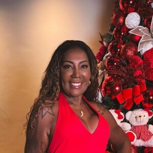 Silvana Oliveira, mãe de Ludmilla, publicou diversos vídeos para rebater os comentários de Rodriguinho
