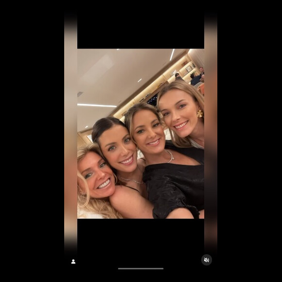 Fabiana Justus surgiu em várias fotos com Ticiane Pinheiro em post emocionante da apresentadora para a empresária, diagnosticada com leucemia