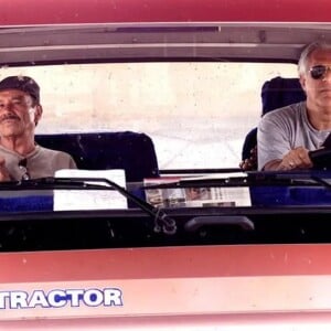 Na segunda versão da série 'Carga Pesada', Antonio Fagundes e Stenio Garcia ganharam um caminhão com duas cabines, e na da frente vinham um motorista e a equipe técnica