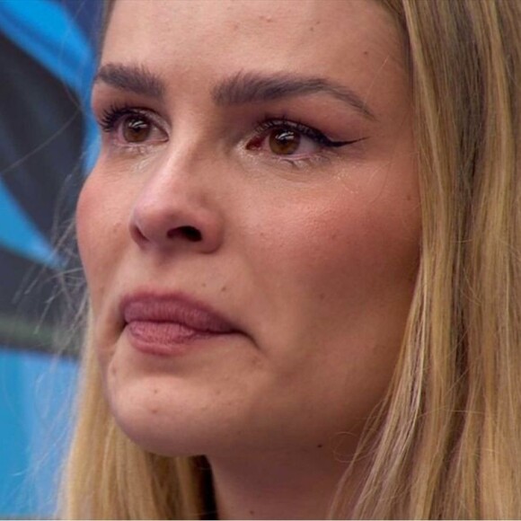 'BBB 24': mãe de Yasmin Brunet se revolta com a Globo após ameaças de morte