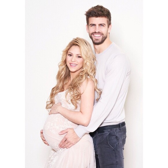 Shakira e Gerard Piqué são pais de Milan, de 2 anos, e estão à espera de mais um menino