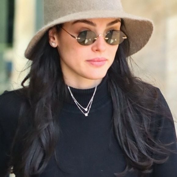 'Versão mentirosa': veja posição OFICIAL de Isabelle Drummond sobre acusações feitas por ex-funcionária