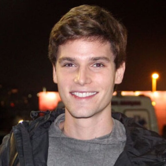 Jonatas Faro ficou anos morando no Canadá, onde estudou música e interpretação