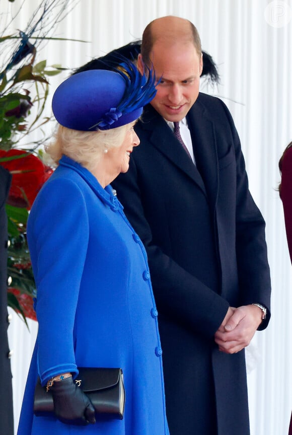Príncipe William e Camilla assumiram os compromissos públicos da Família Real nas últimas semanas