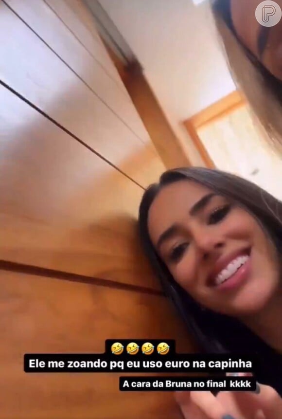 Segundo internautas, Bruna Biancardi surgiu com 'cara de apaixonada' no vídeo de Neymar