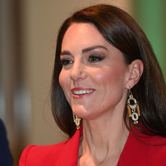 Depois do anúncio, a Família Real pediu para que a imprensa britânica não compartilhasse fotos e vídeos de Kate Middleton durante a etapa do seu tratamento