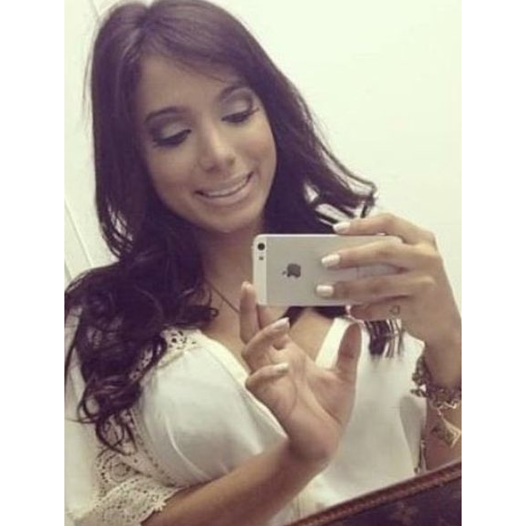 A cantora Anitta rende muitos memes desde o começo de carreira