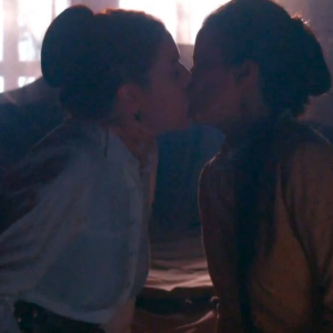 Dani Barros e Maria Clara Gueiros protagonizam 1º beijo lésbico de "Nos Tempos do Imperador"