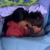 O primeiro casal do 'Big Brother Brasil 15' foi formado por Rafael e Talita, que trocaram beijos embaixo do edredom