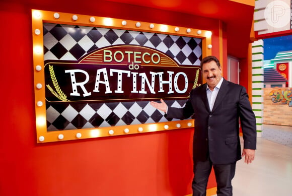 Ratinho está desde 1998 no SBT onde já apresentou vários programas